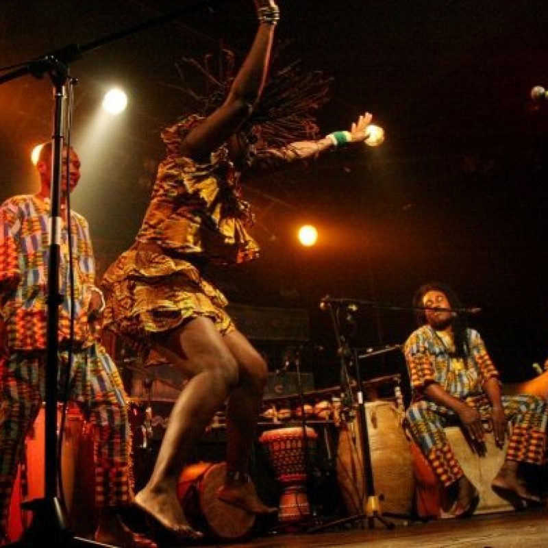 melodrum-african band - Copy